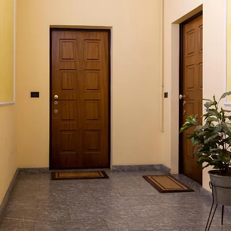 Apartment Urban Retreat - Isola District