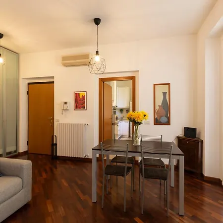 Urban Retreat - Isola District Mediolan
