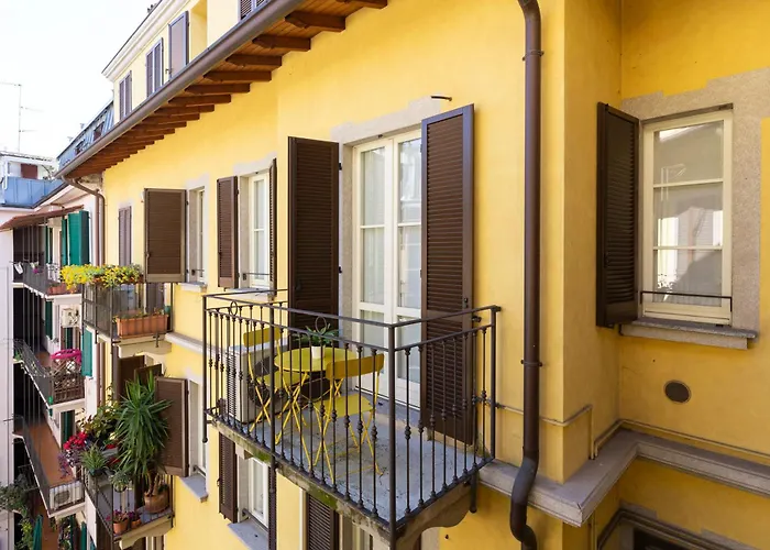 Urban Retreat - Isola District Lejlighed